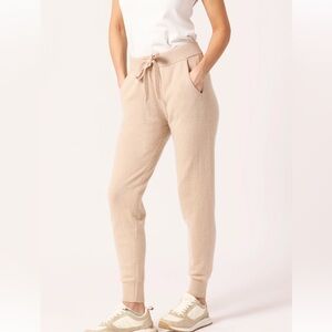 New  100% Cashmere Jogger Minnie Rose reg price $426.00